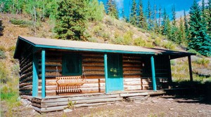 Across River Cabins Photo 1