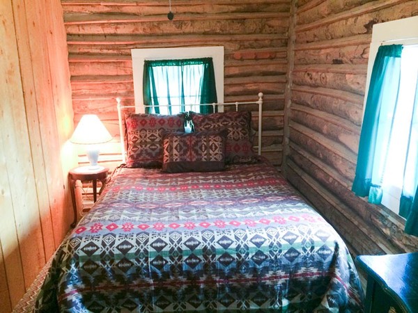 Mountain View Cabins Pet Friendly Photo 3